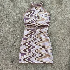 Groovy print backless dress